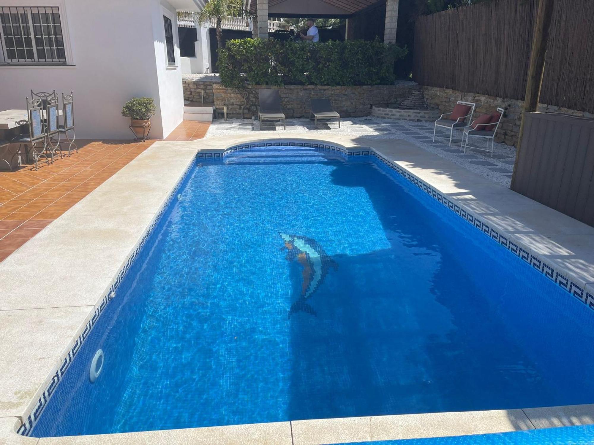 Lets In The Sun - Costa Del Sol Villa *