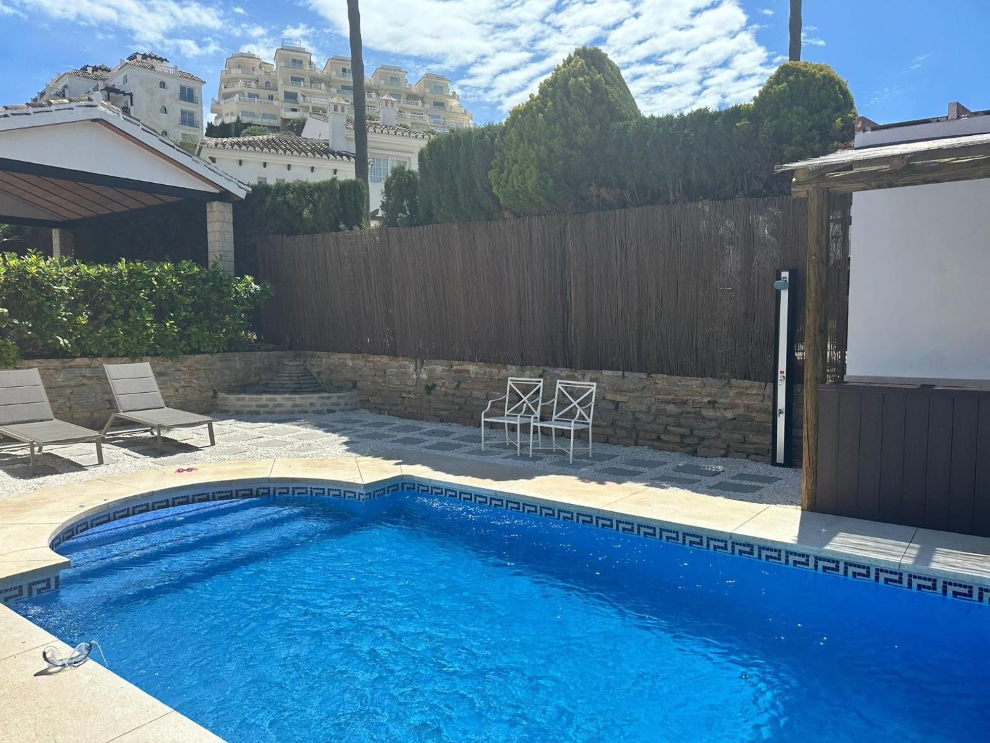Villa Lets In The Sun - Costa Del Sol